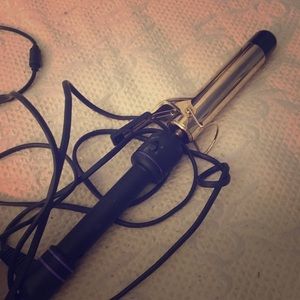 1.25 inch curling iron!